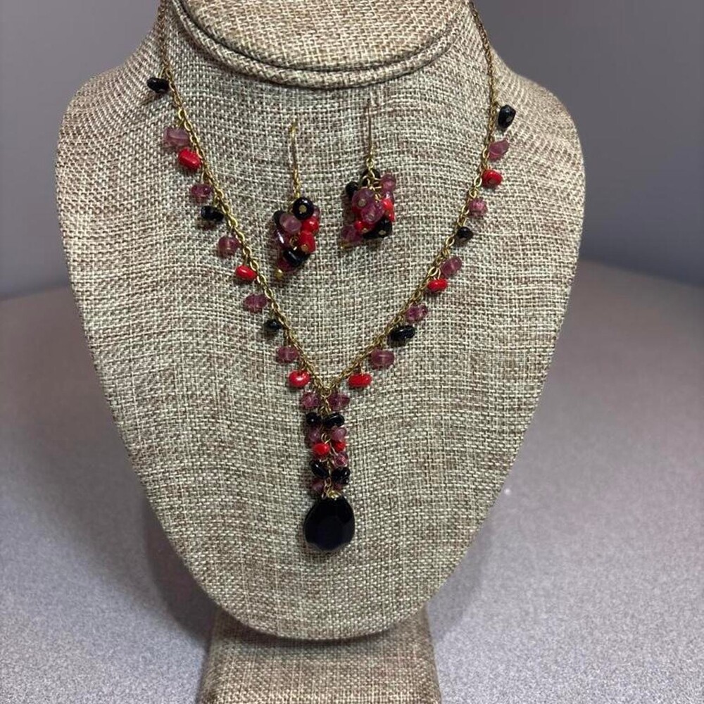 Vintage Y2K Red Black And Violet NEcklace and Earring Set